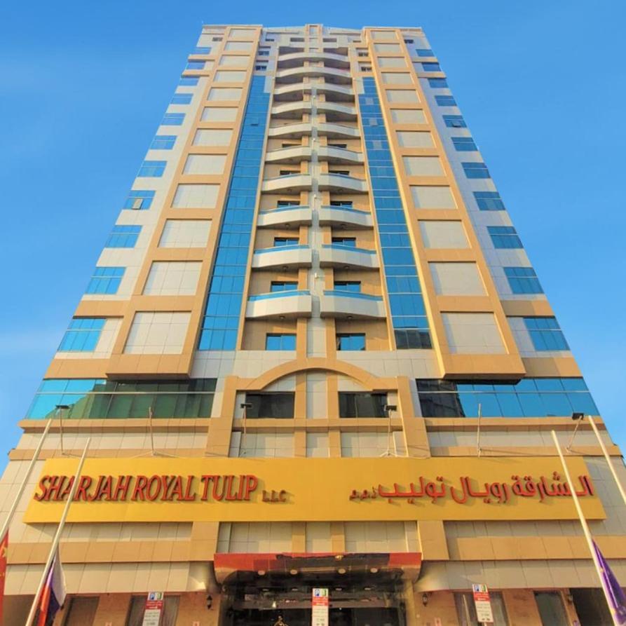 Sharjah Royal Tulip Hotel Apartments توليب رويال الشارقة Zewnętrze zdjęcie