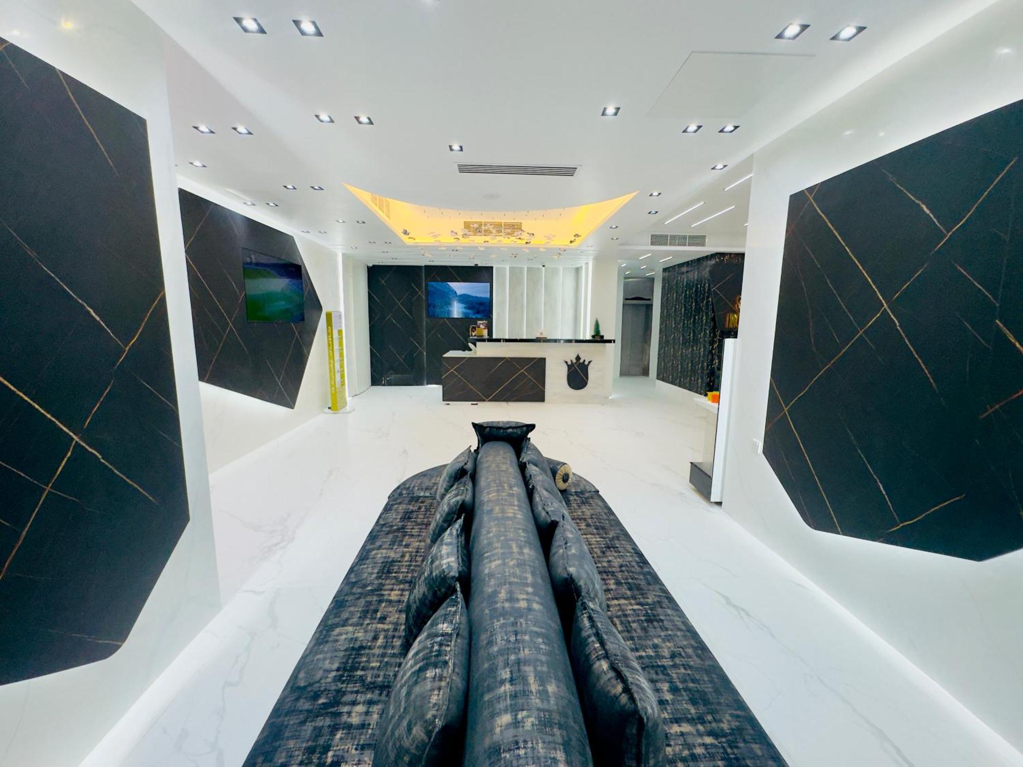 Sharjah Royal Tulip Hotel Apartments توليب رويال الشارقة Zewnętrze zdjęcie